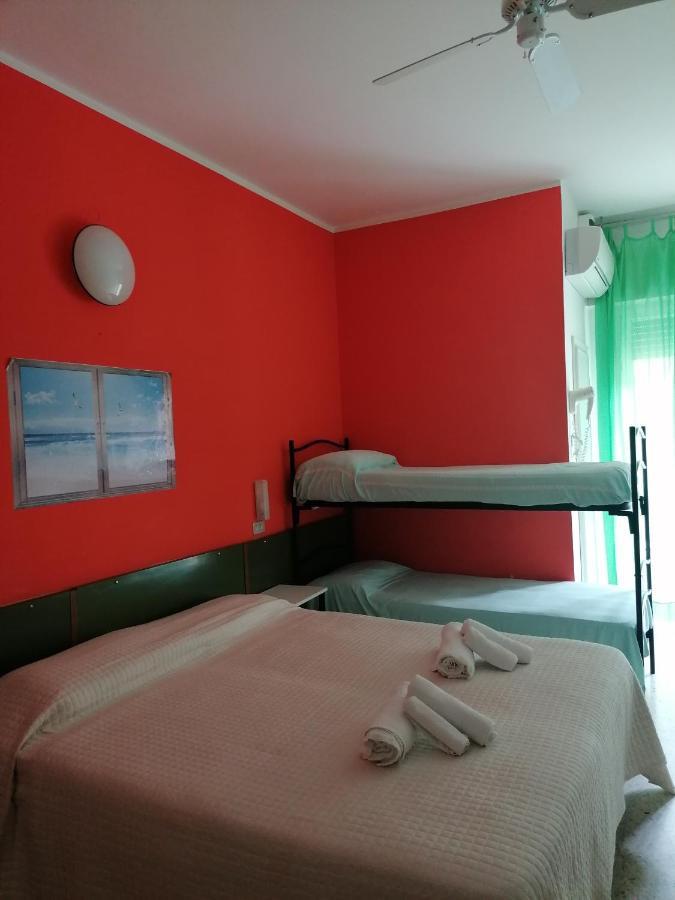 Hotel Nova Dhely 리미니 외부 사진